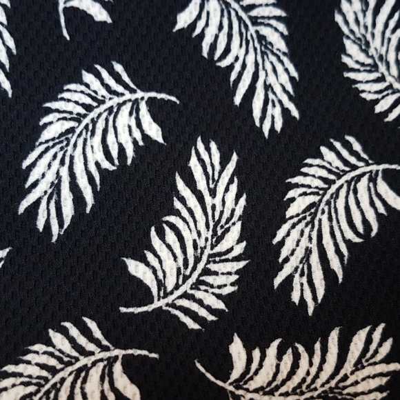 H&M - Skirt - Picture 2 of 3